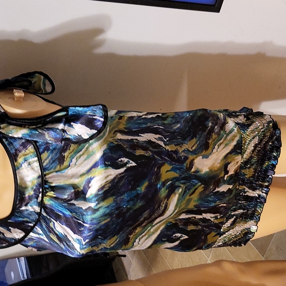 iZ BYER CALIFORNIA Women's shirt 👕 Sz XS - Picture 2 of 6